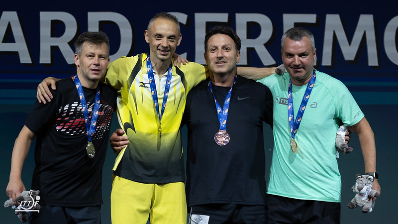 Награждение победителей и призеров чемпионата мира-2024 среди ветеранов настольного тенниса 50+ Награждение победителей и призеров чемпионата мира-2024 среди ветеранов настольного тенниса 50+
